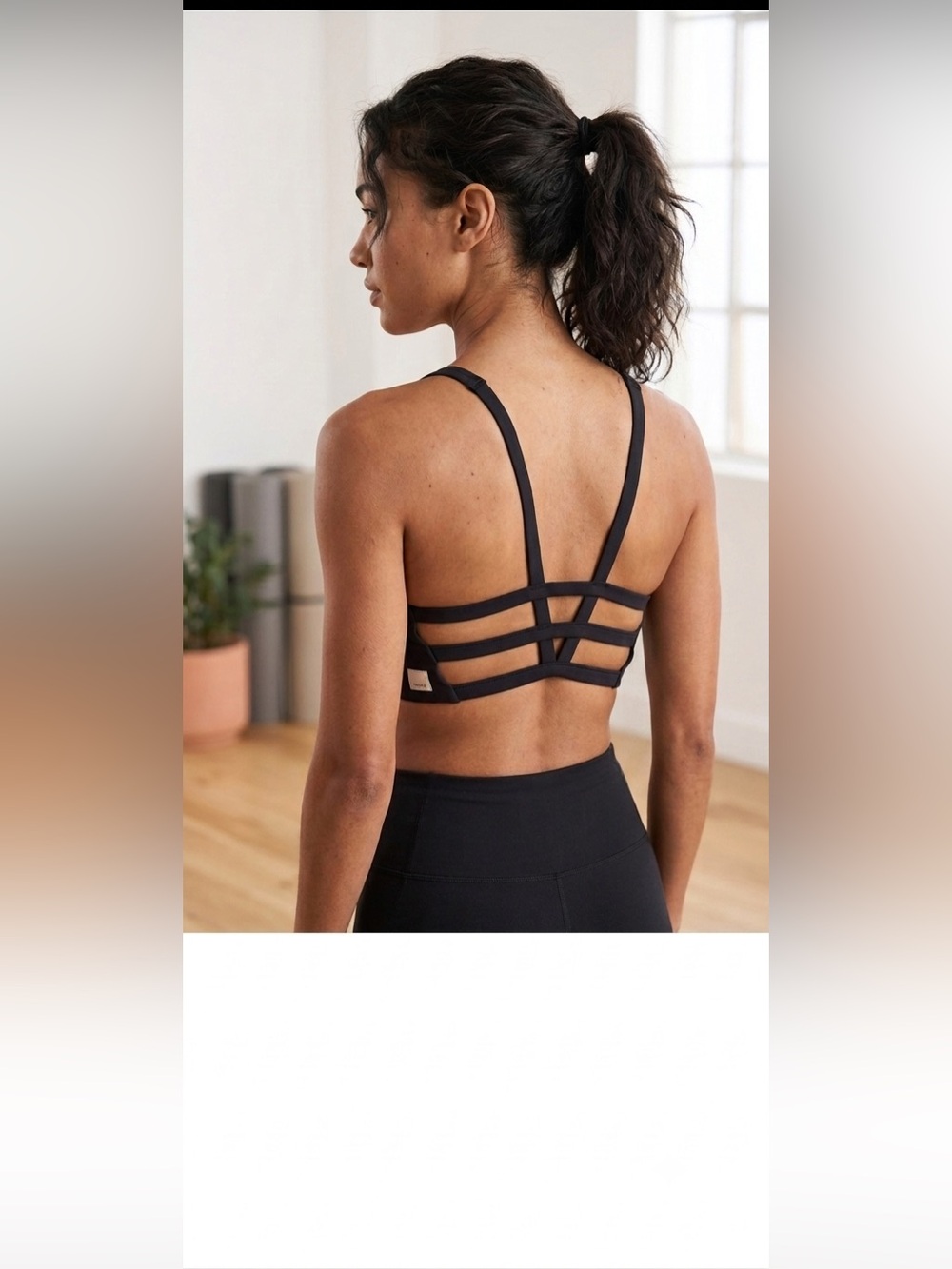 Vuori Yosemite Sports Bra XS Black Strappy Light Support Yoga Workout Activewear